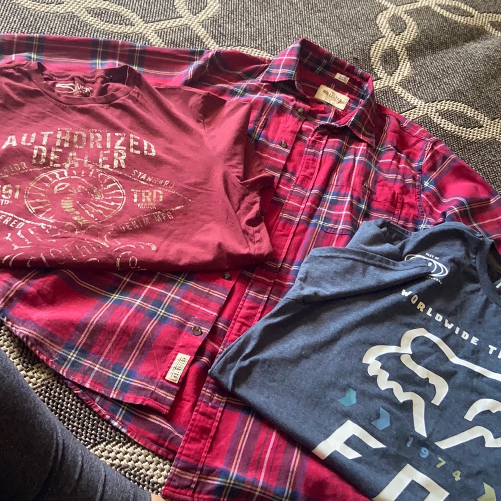 XL Men’s T-shirt and Flannel